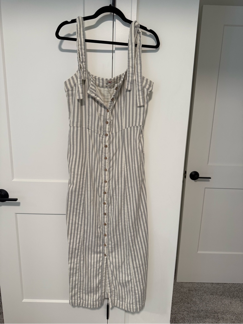 Faherty Maxi Dress Medium Gray Cream Tan Maxi Button Up Pockets Organic Cotton - Picture 2 of 4